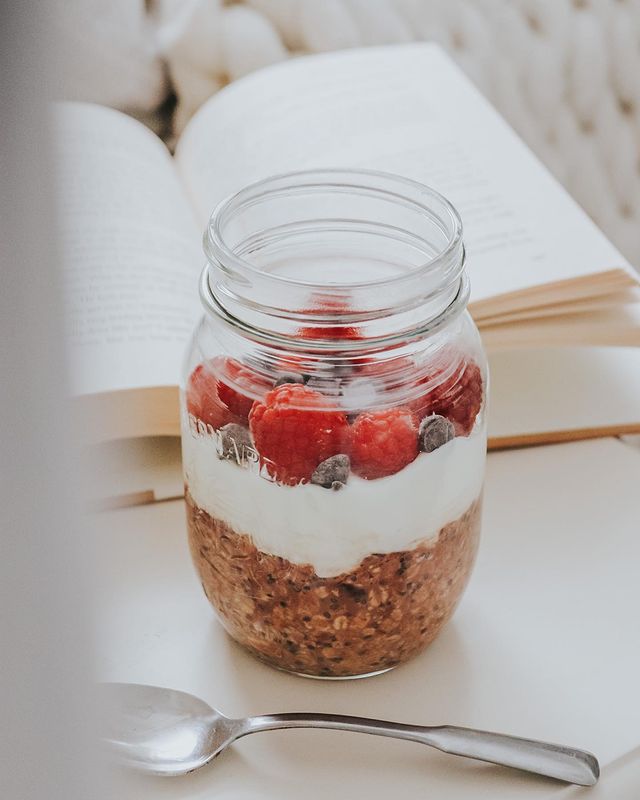 Cocoa and Raspberry Overnight Oats (280g)